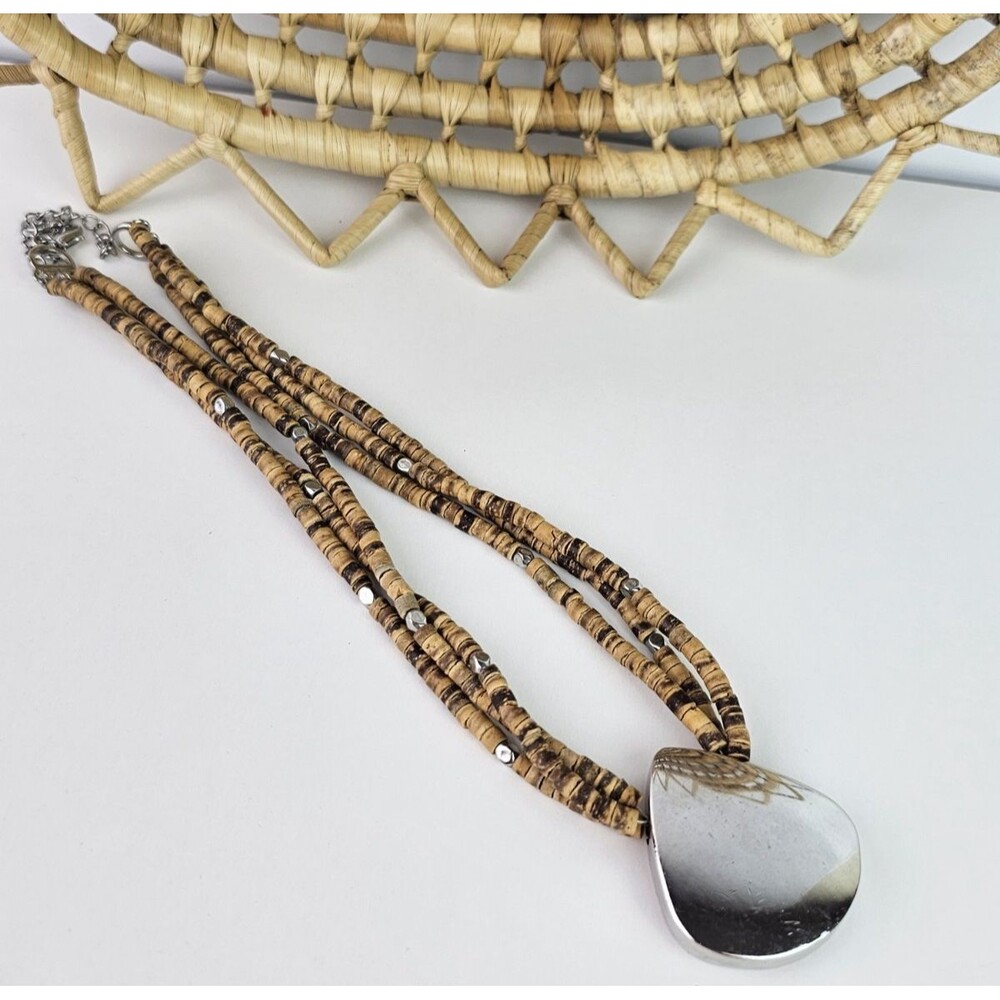 Vintage Cookie Lee Coconut Shell Disk Necklace Silver Tone Tear Drop Pendant